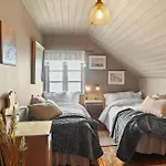 Casa de Férias Borgvag - A Unique Seafront In The Heart Of Lofoten