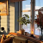 Casa de Férias Borgvag - A Unique Seafront In The Heart Of Lofoten Bostad