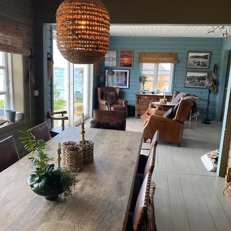 Borgvag - A Unique Seafront In The Heart Of Lofoten Holiday home *