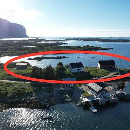 Borgvag - A Unique Seafront In The Heart Of Lofoten Holiday home *