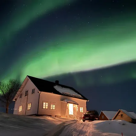 Casa de Férias Borgvag - A Unique Seafront In The Heart Of Lofoten Bostad