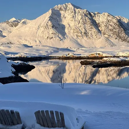 Borgvag - A Unique Seafront In The Heart Of Lofoten Bostad