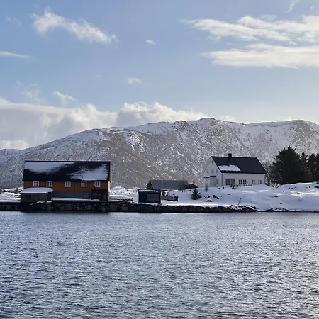 Borgvag - A Unique Seafront In The Heart Of Lofoten * Bostad