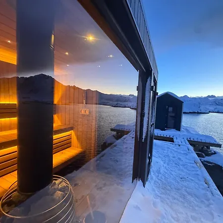 Borgvag - A Unique Seafront In The Heart Of Lofoten Casa de Férias