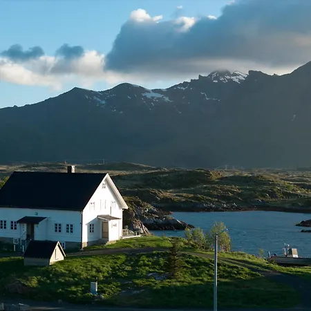 Borgvag - A Unique Seafront In The Heart Of Lofoten *