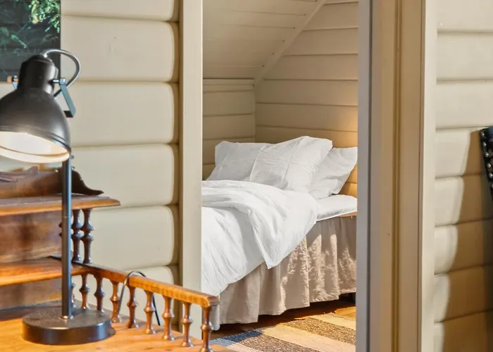 Borgvag - A Unique Seafront In The Heart Of Lofoten Tatil Evi