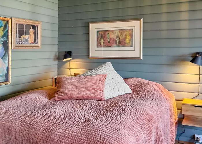 Borgvag - A Unique Seafront In The Heart Of Lofoten Tatil Evi